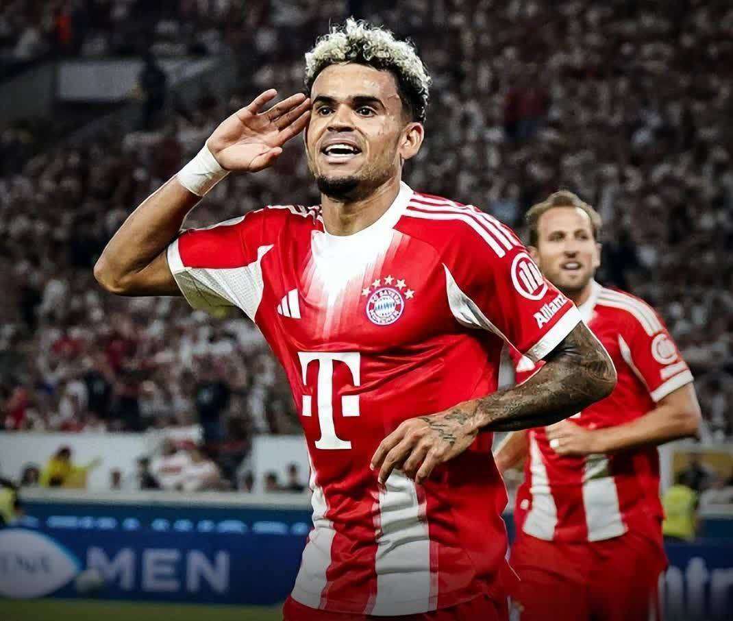 包含拜仁慕尼黑内部会议纪要流出：今晨迎来里程碑，德国杯使命明确，更衣室氛围转暖的词条-雷速直播